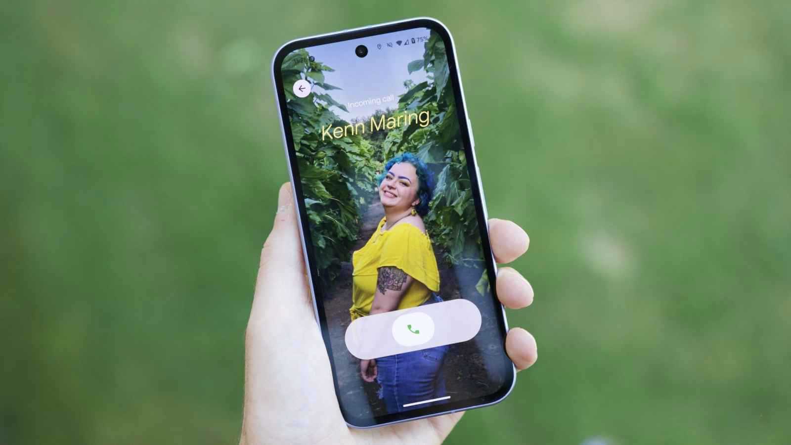 كيف تستخدم ميزة "بطاقات الاتصال" الجديدة على هاتف أندرويد؟