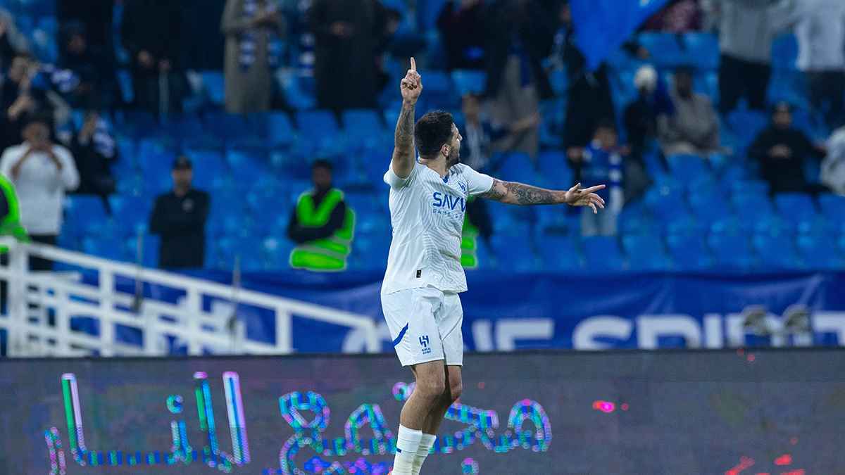 الغدر وتقلب المزاج.. 6 أسباب تدفع الهلال للقرار "الأفضل" بشأن ميتروفيتش