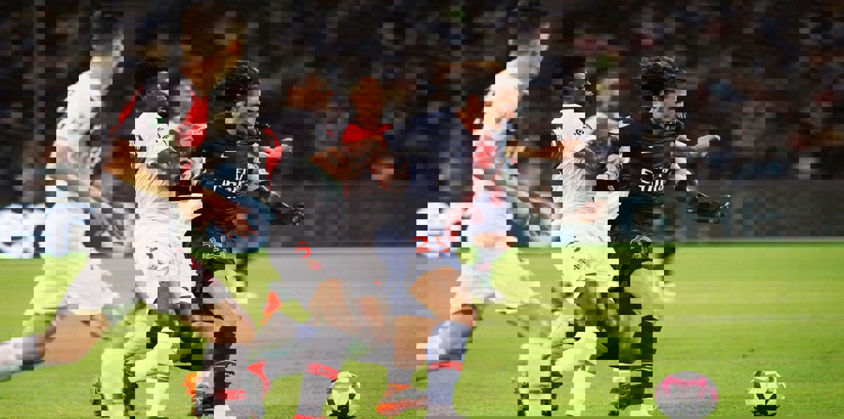 أدريان رابيو يبدأ التمرد على باريس سان جيرمان