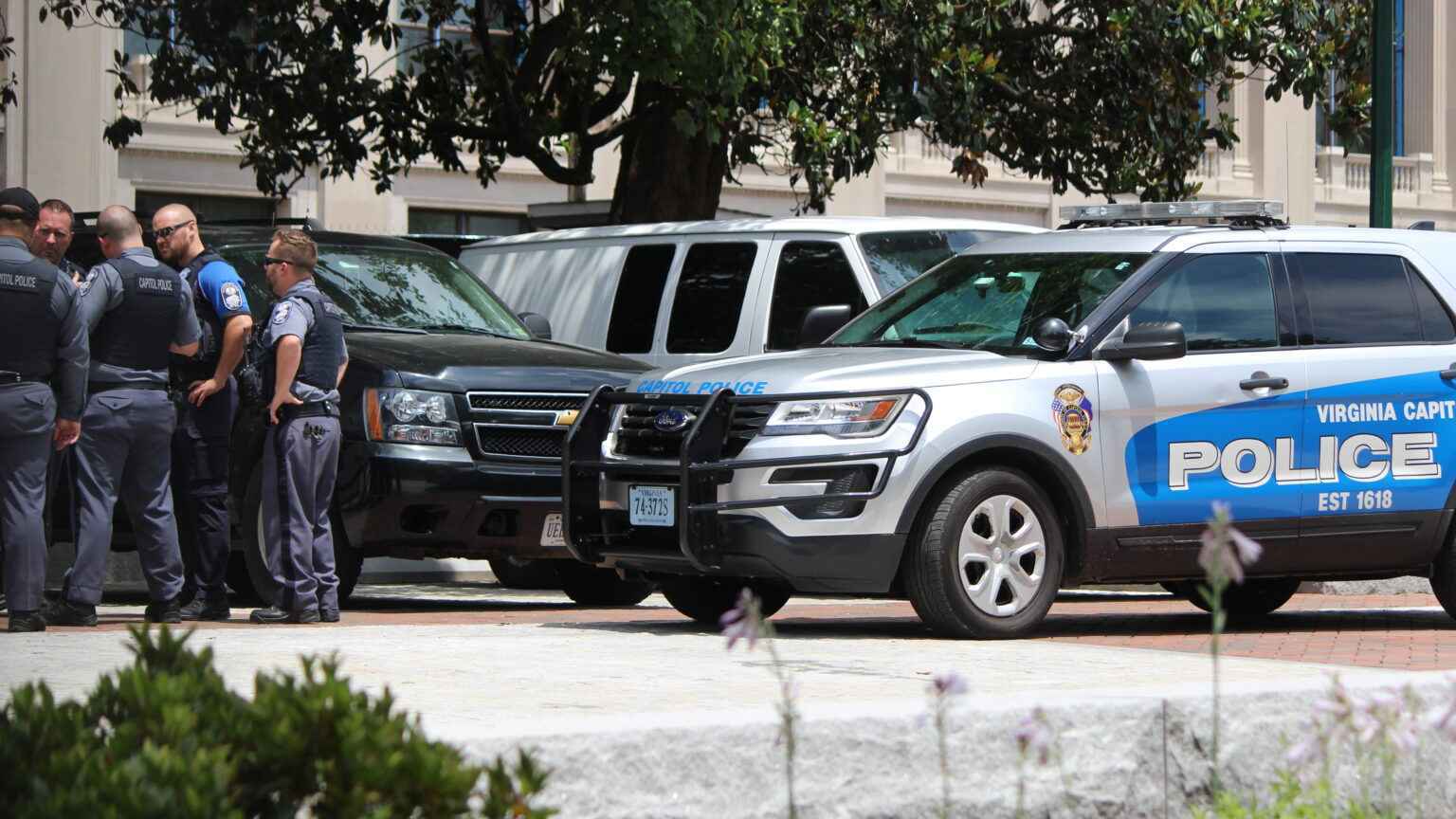 برصاصة في الرأس.. طفل أمريكي ينهي حياته ببندقية والده