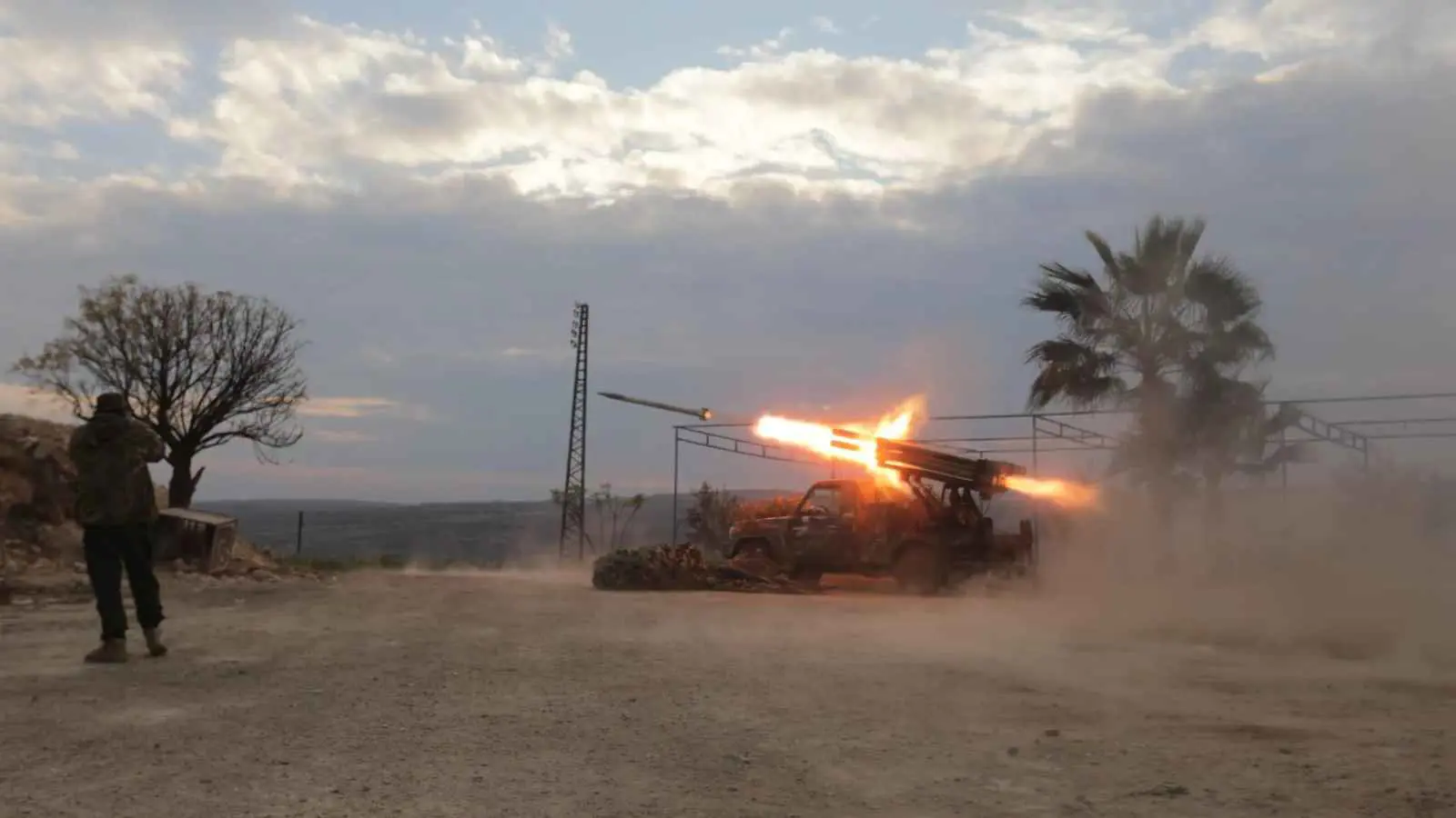 تصعيد خطير في حماة.. الأحياء السكنية بمرمى النيران