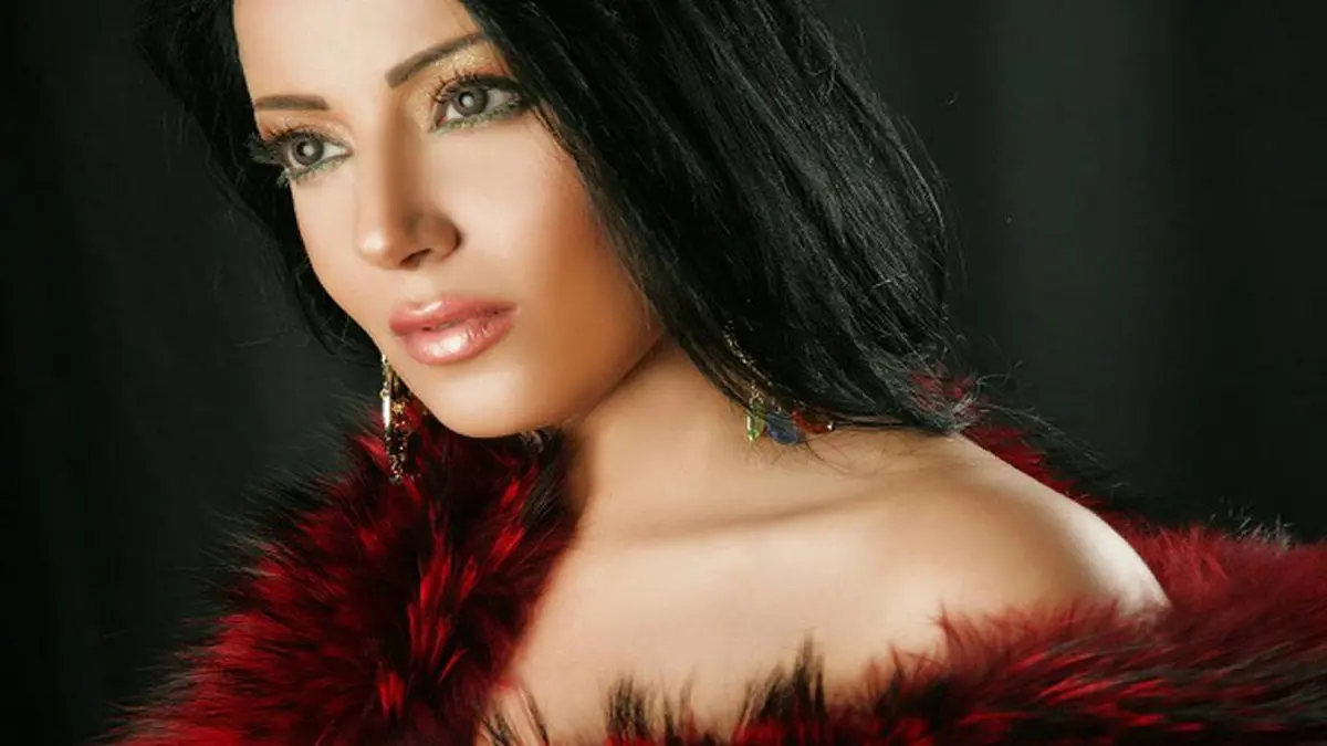 السعودية تكشف حقيقة تكريم سمية الخشاب