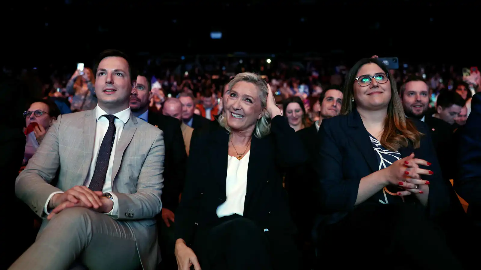 تحوّل لافت في أوروبا.. اليمين المتطرف يتصدر الدفاع عن أرمينيا