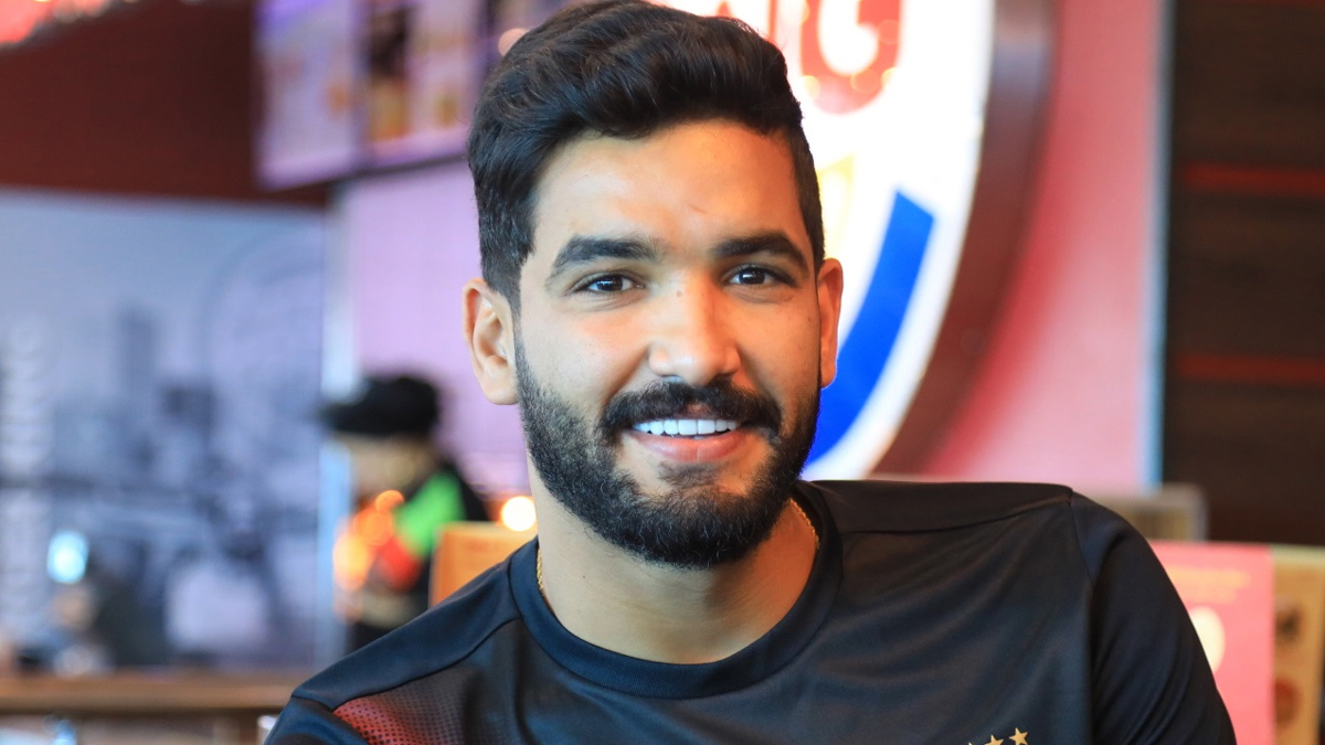 صالح جمعة يرد على اتهامه بملاحقة صافيناز (فيديو)‎