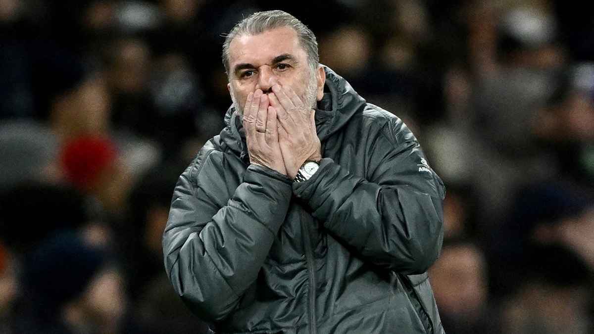 رغم تتويجه بالدوري الأوروبي.. إقالة بوستيكوجلو من تدريب توتنهام