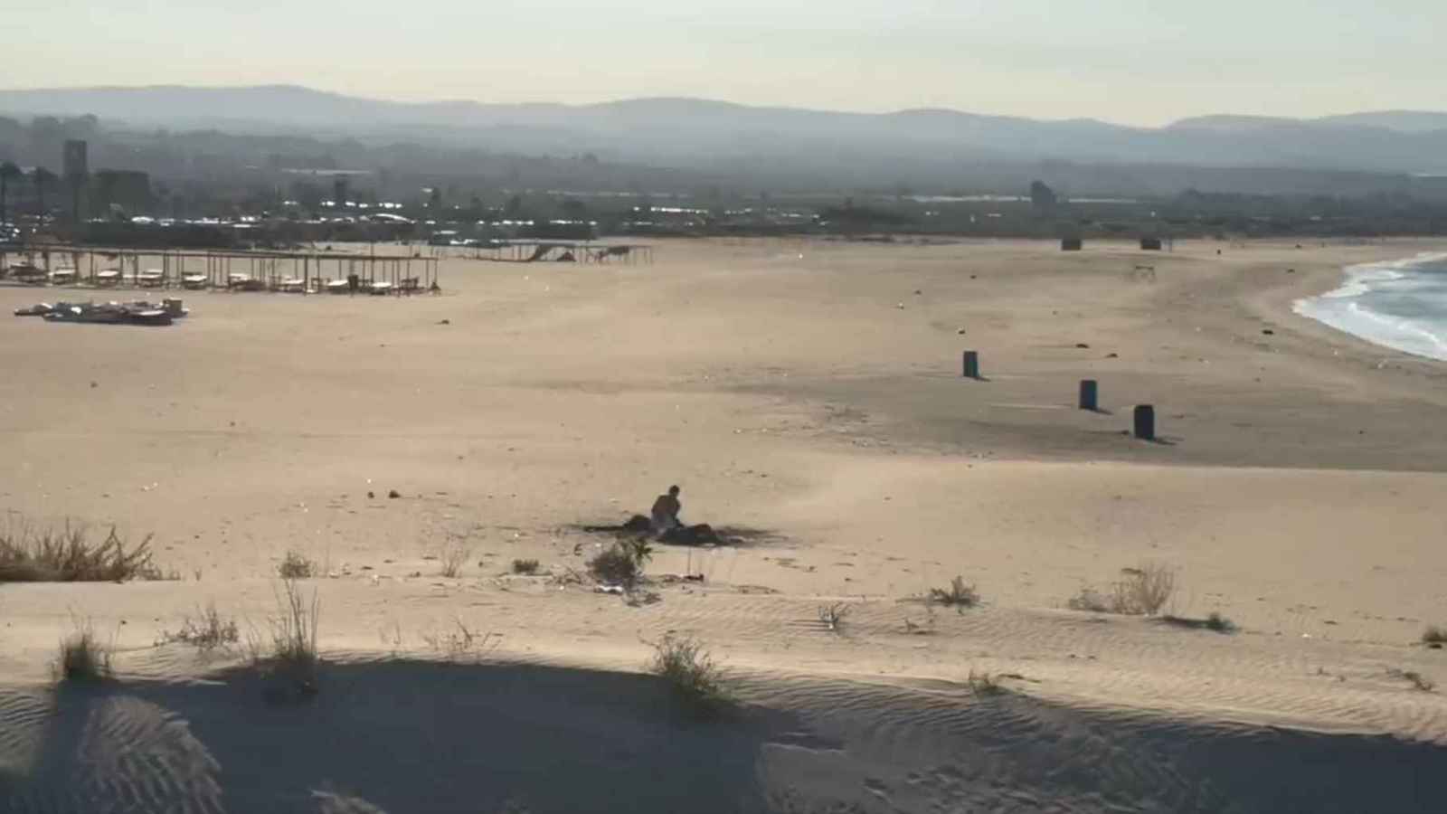 الضحايا صيادون.. شاطئ صور اللبنانية تحت وابل غارة إسرائيلية (فيديو)