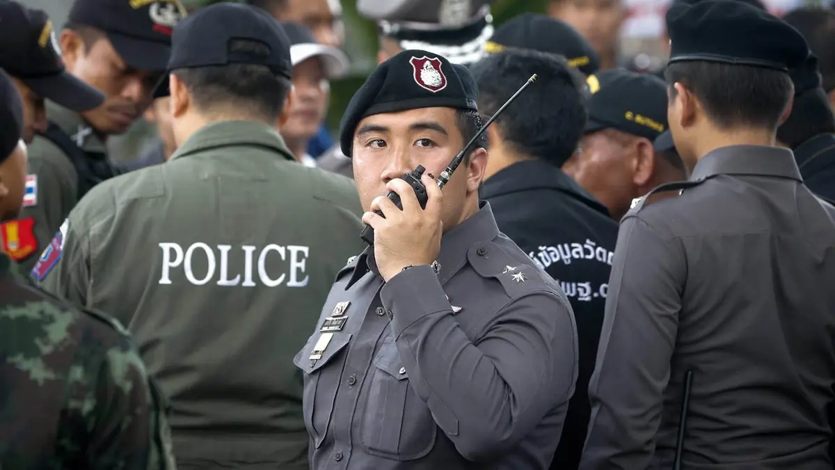 شرطة تايلاند تكشف عن المتورطين في هجوم أودى بحياة 15 شخصًا