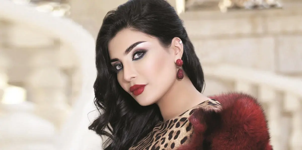 طرد أمل العوضي يثير انتقادات لوزارة الإعلام الكويتية