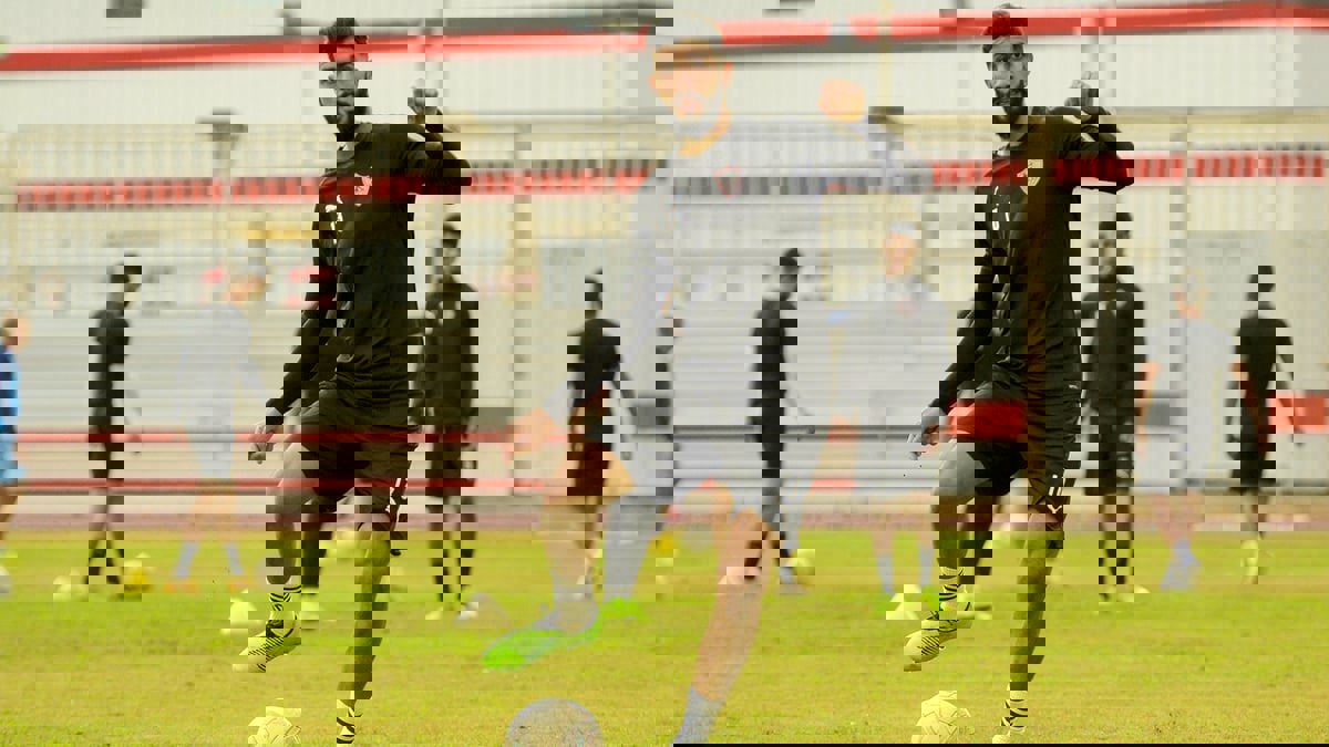 فرجاني ساسي يصل الدوحة تمهيدا للانضمام إلى الدحيل القطري