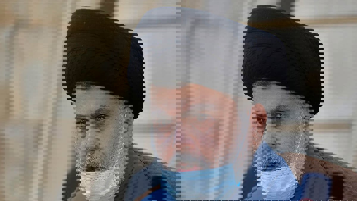 استقالة نواب التيار الصدري.. ورقة ضغط أم تلويح بإعادة الانتخابات؟