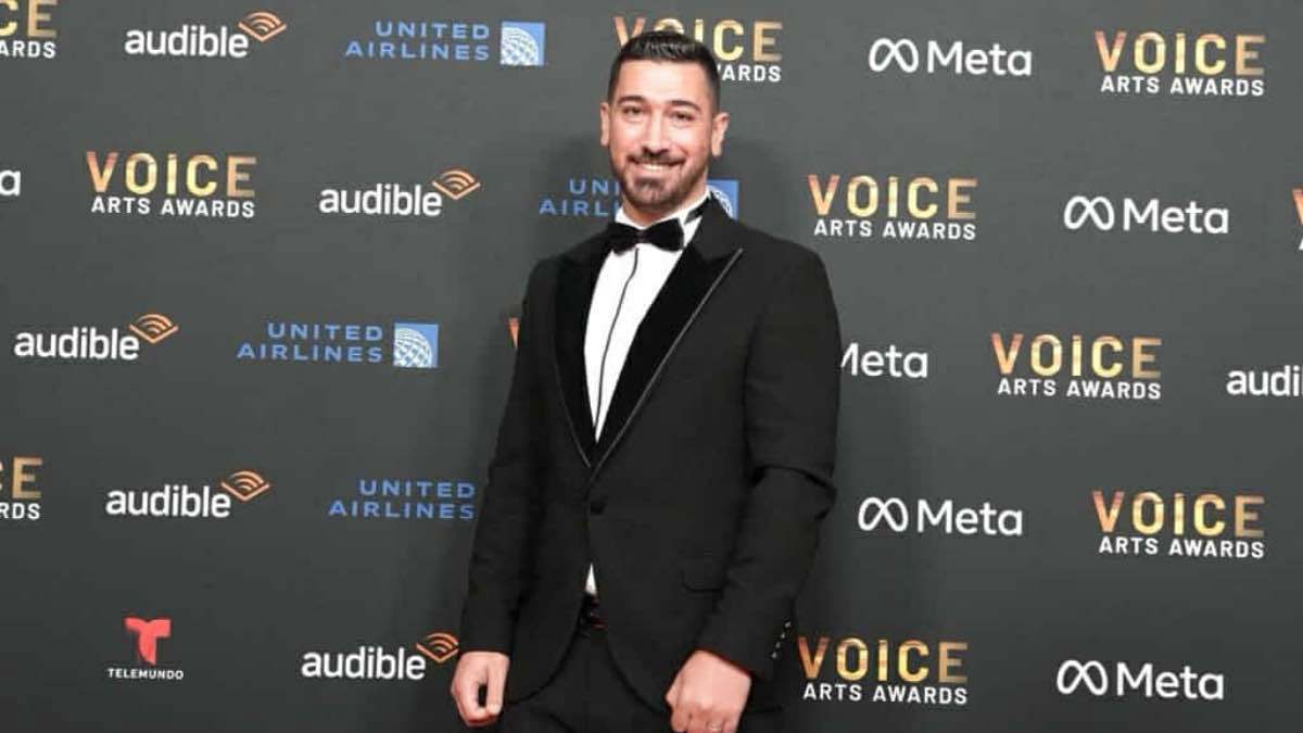 "انتصار للأردن".. أحمد خيري يفوز بجائزة عالمية في التعليق الصوتي