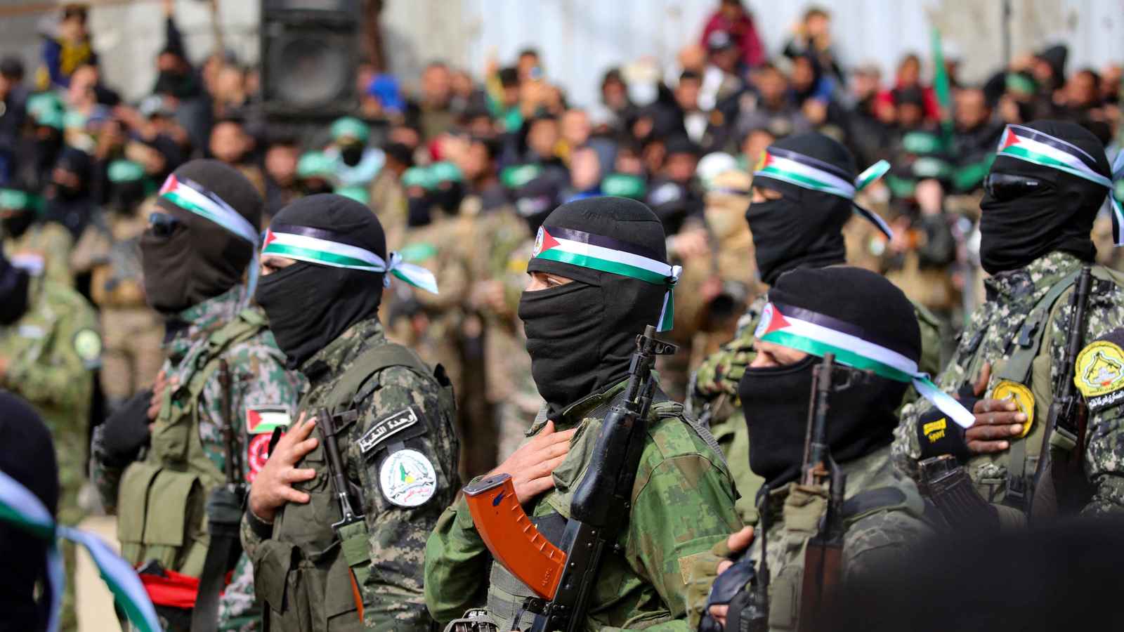 ترميم الصفوف.. حماس تطلق حملة تجنيد واسعة لتعويض قادتها المفقودين