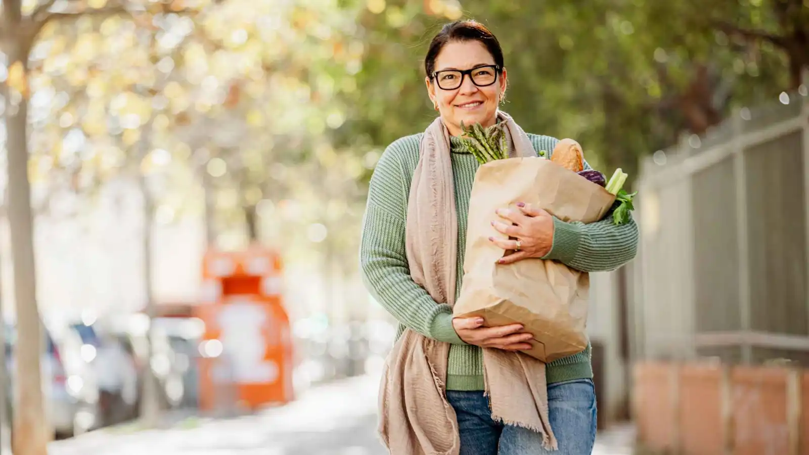 احذر أكياس البقالة.. كيف تحمي نفسك من الفتق؟