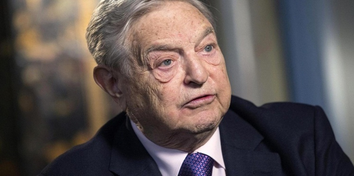 بعد تدميره الاقتصاد الماليزي.. ملياردير أمريكي يهدد بهدم دونالد ترامب