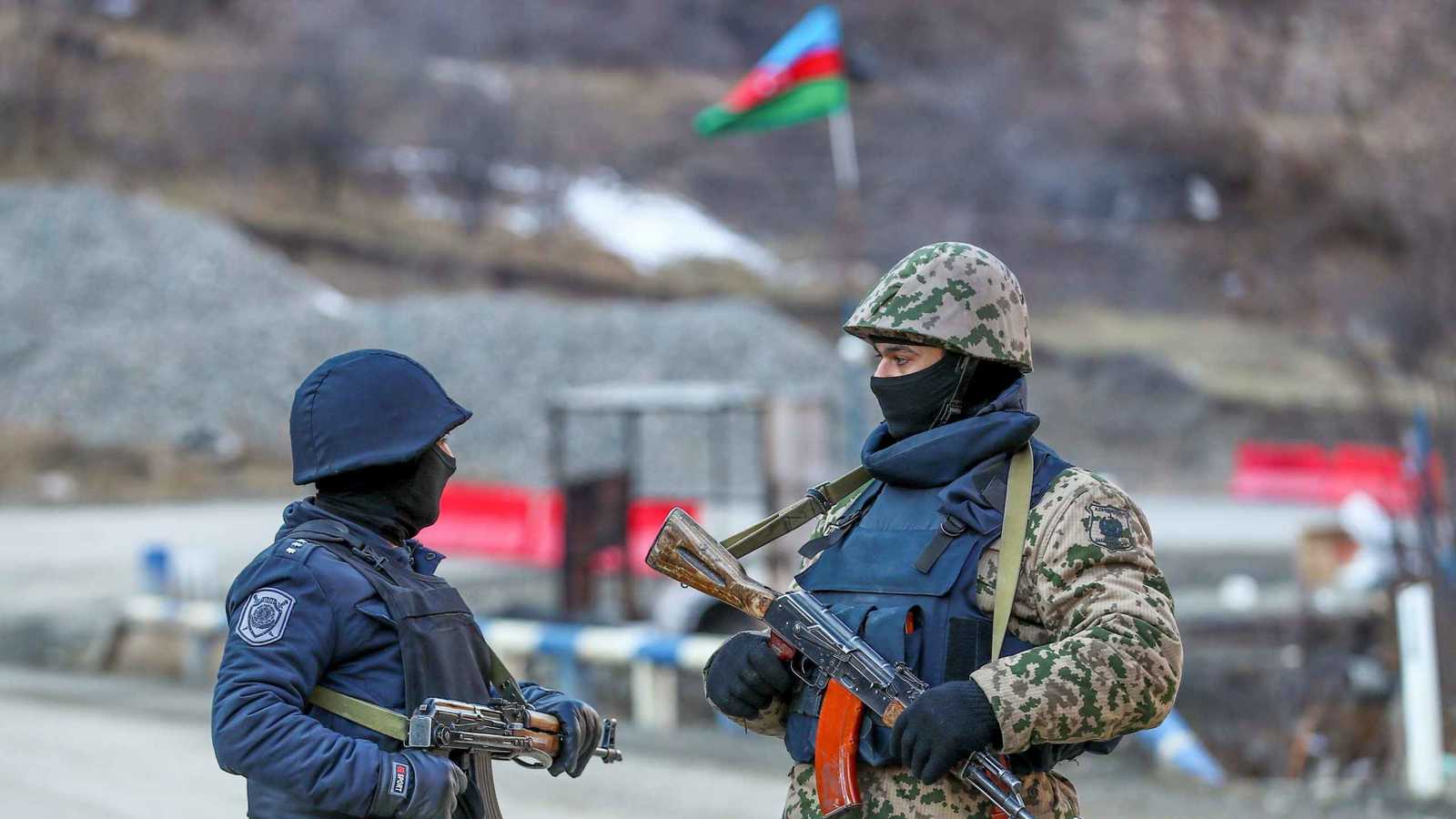 تحالف العدوين.. أذربيجان وأرمينيا تقودان مخططا لـ"طرد" روسيا من القوقاز