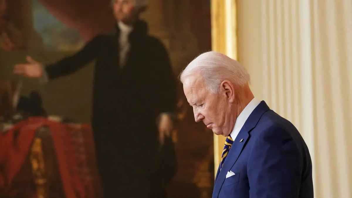 الرئيس الأمريكي السابق بايدن يخضع لجراحة لاستئصال خلايا سرطانية