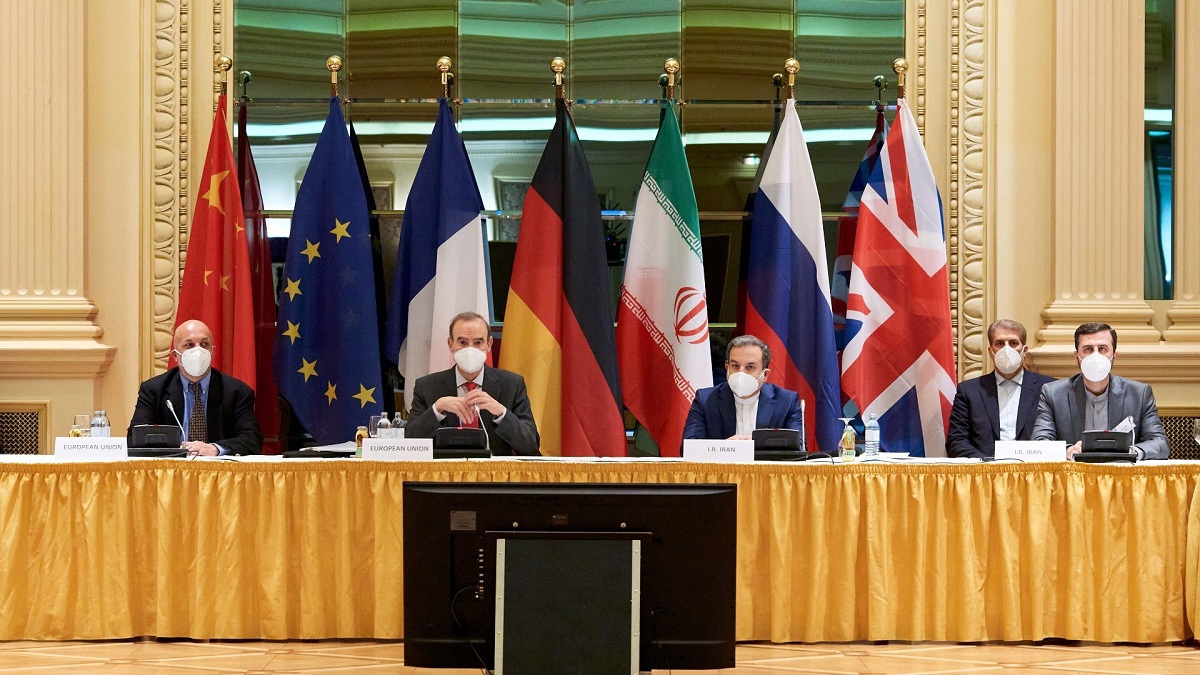 روسيا: محادثات إيران النووية تحرز تقدما وتستأنف الجمعة