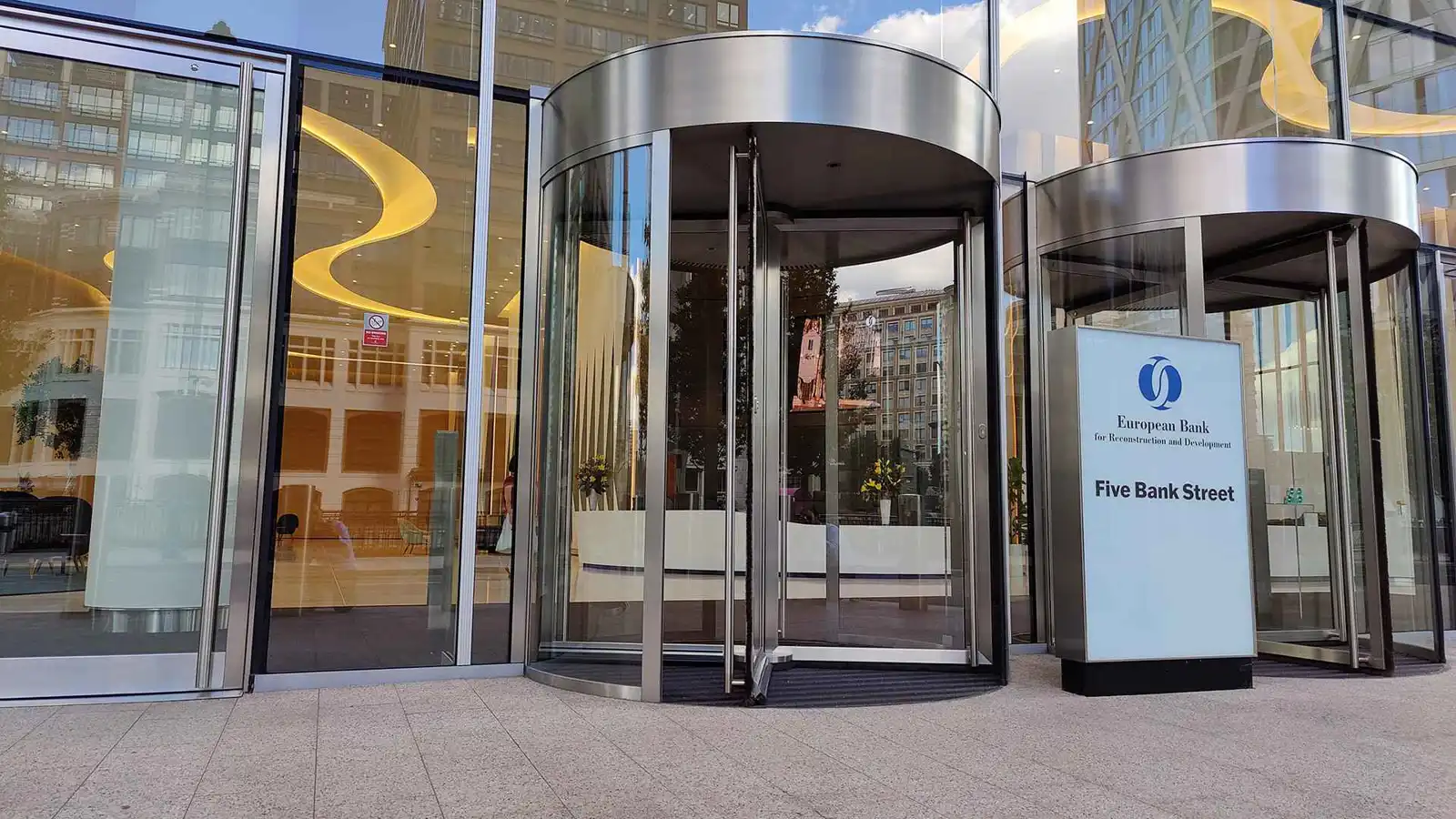 أوروبا تسعى لضخ 5 مليارات يورو في الاقتصادات المتضررة من حرب إيران