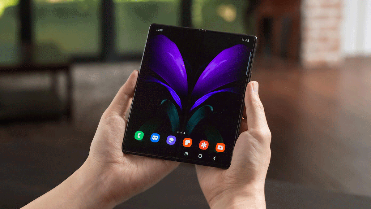 "سامسونغ" تخطط لتوسيع محفظتها من الهواتف الذكية القابلة للطي في 2021