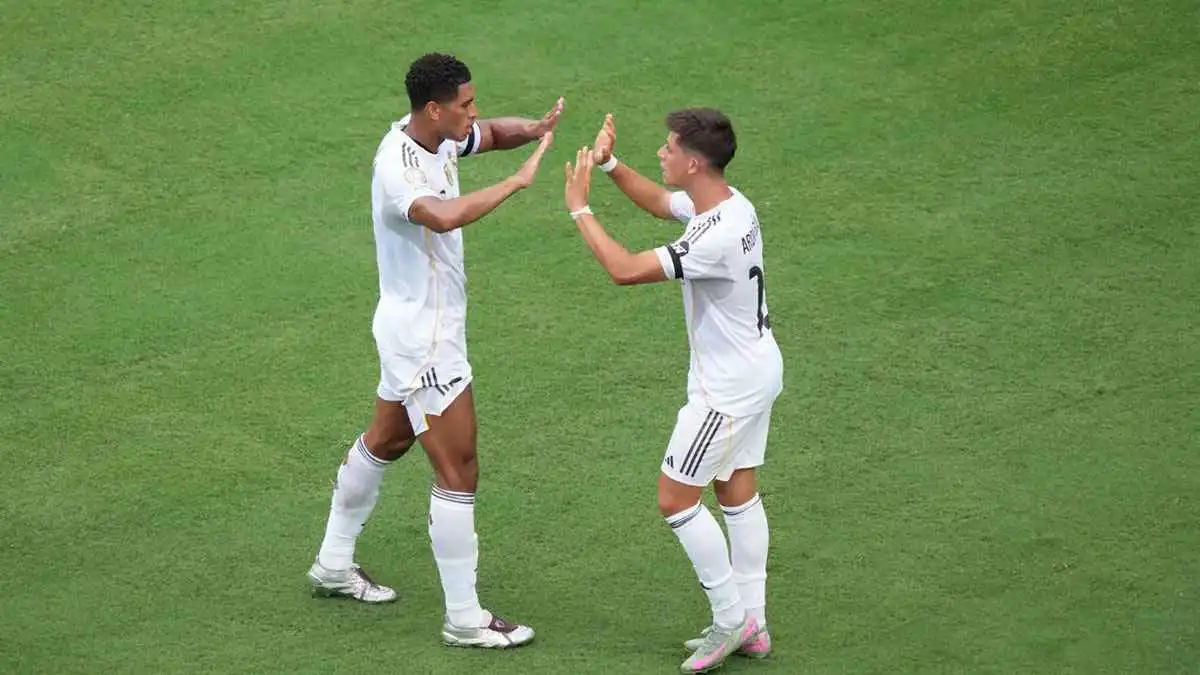 الحلقة الأضعف.. أول ضحايا عودة بيلينغهام لريال مدريد بعد الإصابة