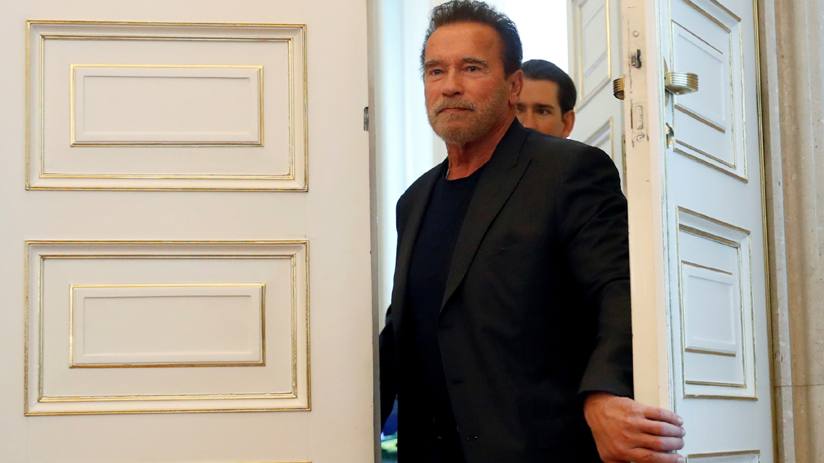 أرنولد شوارزنيجر يخضع لجراحة ناجحة في القلب