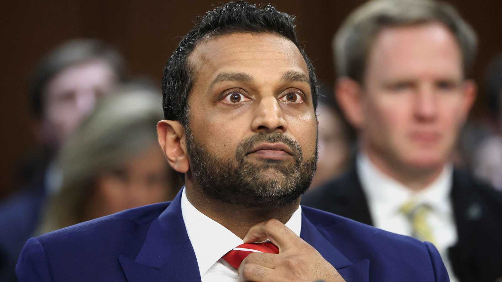 "إف بي آي" ينفي وجود "معلومات موثوقة" حول اتّجار إبستين بقاصرات