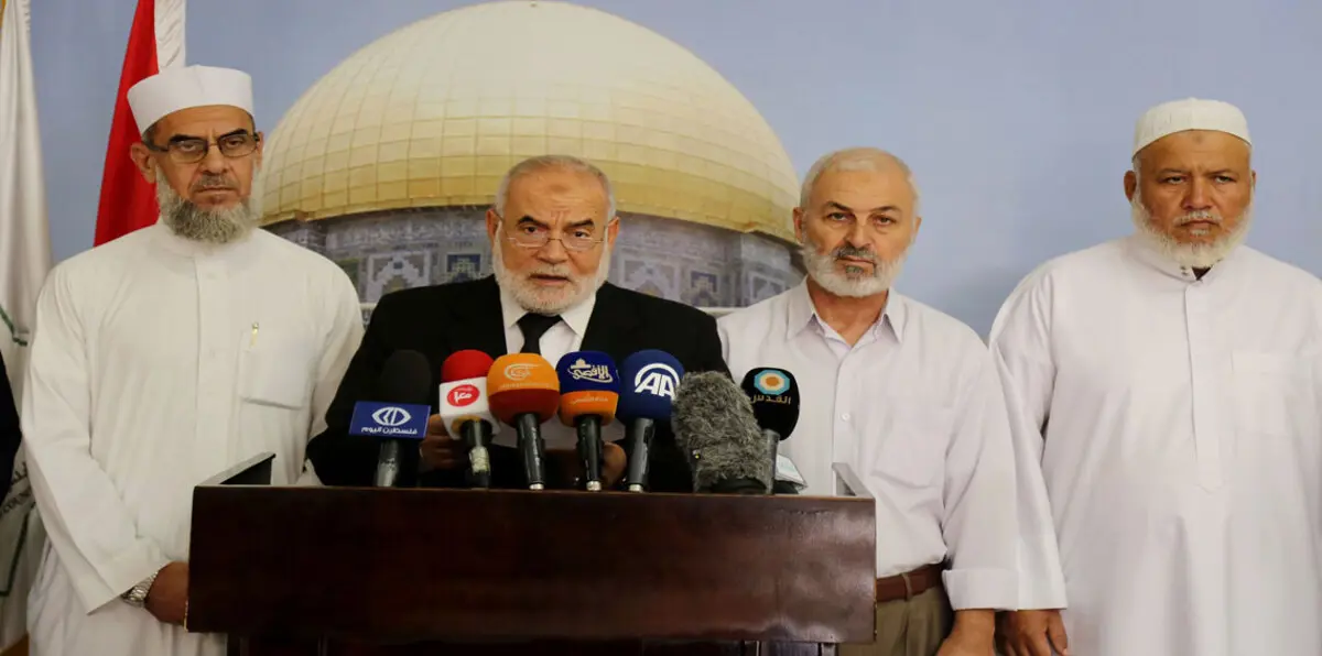 تمرد "حماس" لإنهاء حقبة عباس يطغى على جهود المصالحة الفلسطينية