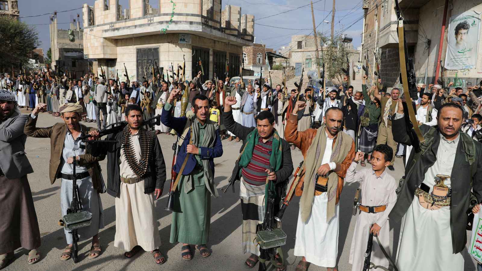 بعد إعلان الحوثي.. سيناريوهات ضبابية تلف "مواجهة محتملة" مع إسرائيل