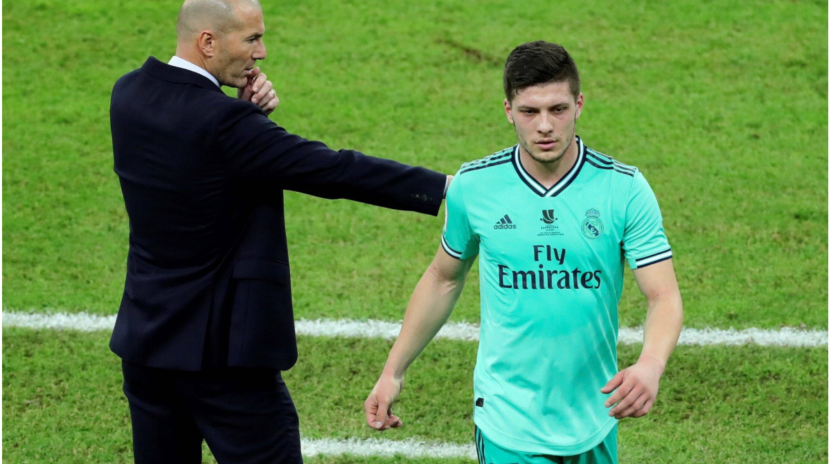 إصابة لوكا يوفيتش بفيروس كورونا تزيد مشاكل ريال مدريد