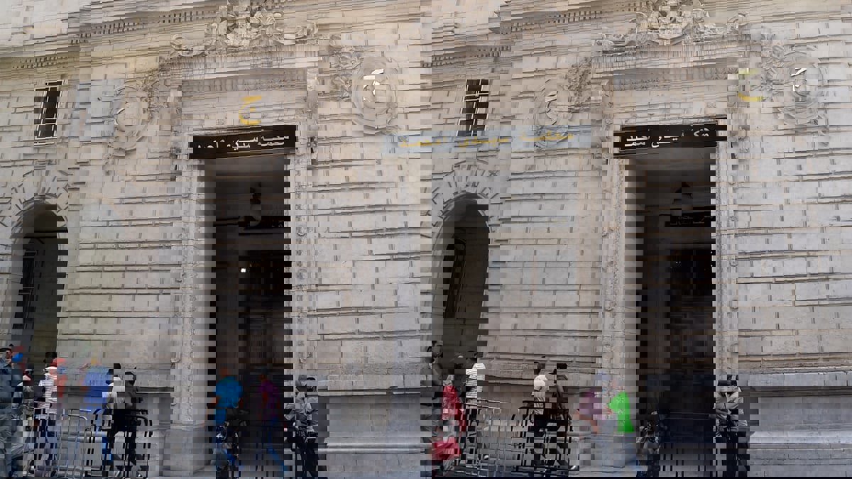 القضاء الجزائري يصدر أحكاما بالسجن ضد وزراء ومسؤولين سابقين