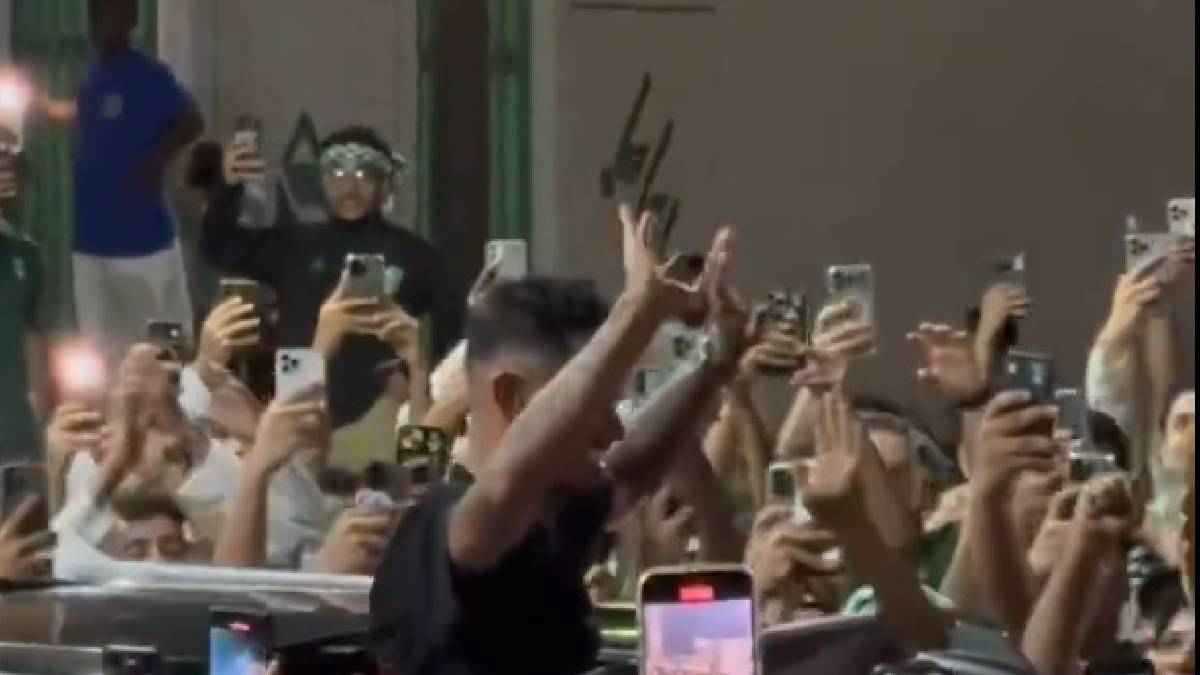 غالينو يفاجئ جماهير الأهلي السعودي (فيديو)