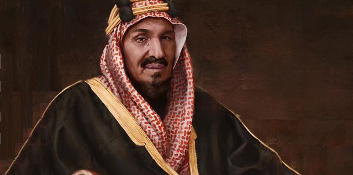 صورة تاريخية نادرة تجمع ملك السعودية المؤسس مع عدد من أبنائه