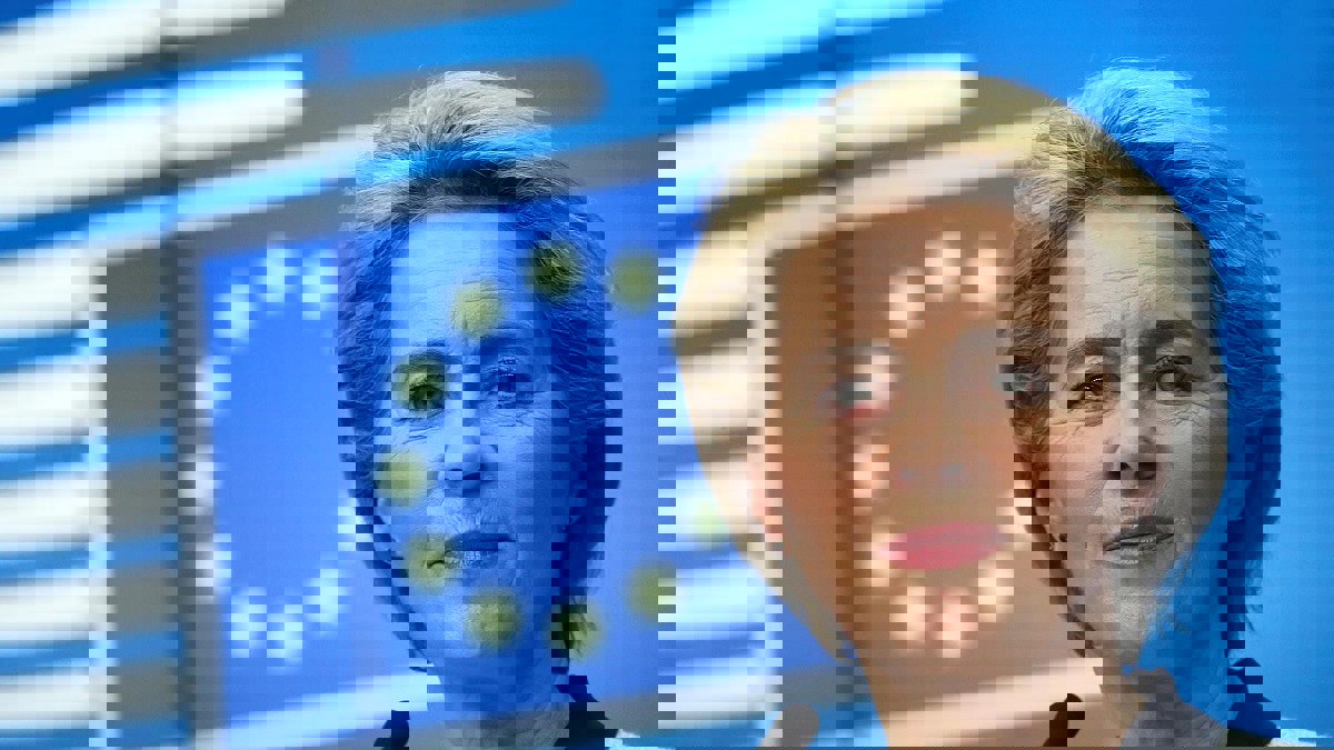 رئيسة المفوضية الأوروبية تقر بأن المسؤولين السياسيين "قللوا من أهمية" خطر كورونا في البداية‎