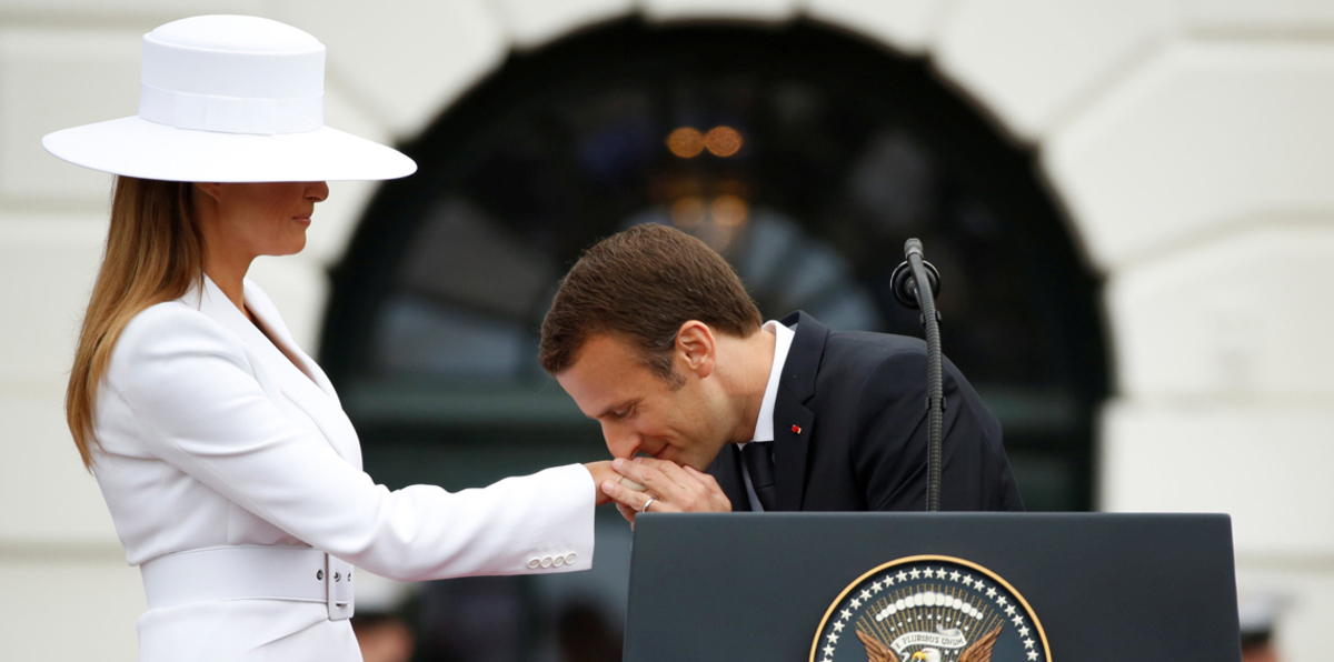 بالفيديو والصور.. "قبعة" ميلانيا ترامب تشعل مواقع التواصل الاجتماعي