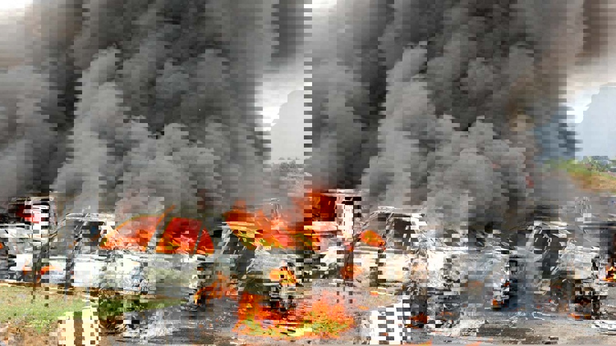 مقتل 8 عناصر أمن و4 مدنيين بهجوم لطالبان على مجمع أمني بأفغانستان