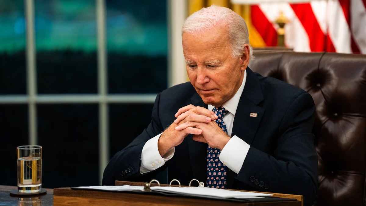 لم يكشفوا هوياتهم.. 20 موظفاً في إدارة بايدن "يراسلونه" بشأن غزة