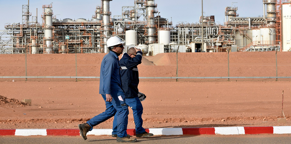 الجزائر تدشن مشروعًا لإمداد المناطق الحدودية مع ليبيا بالغاز الطبيعي