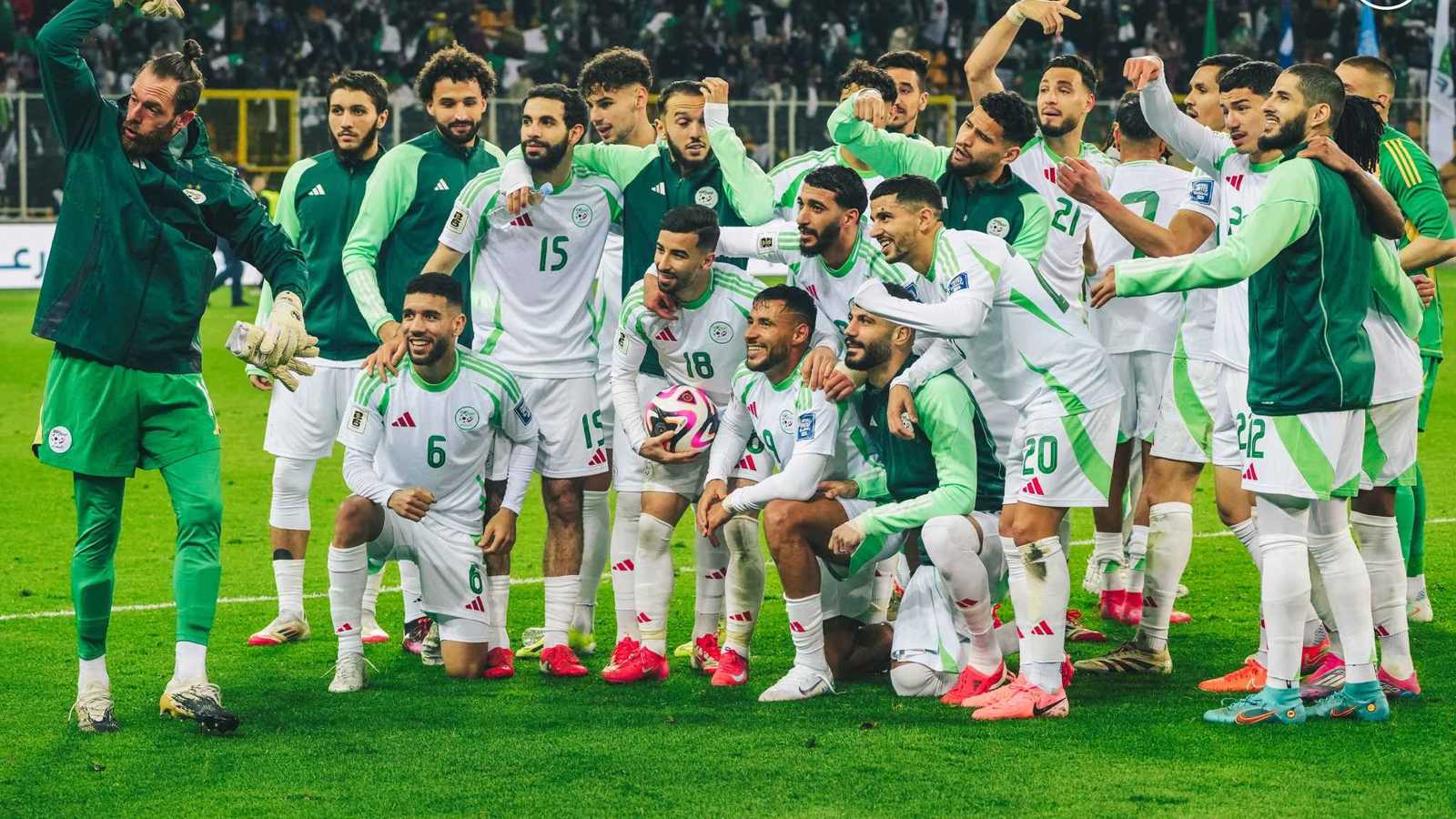 نجم منتخب الجزائر يكشف سبب سقوط صفقة انتقاله إلى بنفيكا
