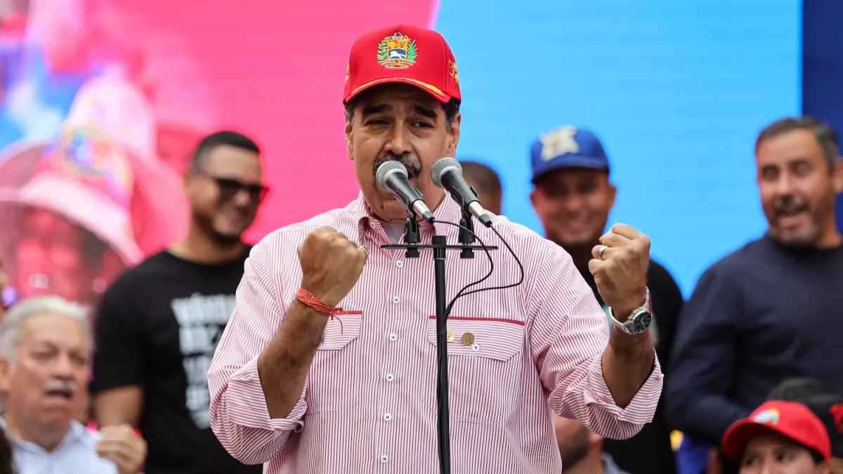 "فورين بوليسي": تحرك ترامب ضد مادورو يستهدف "ما هو أبعد من النفط"