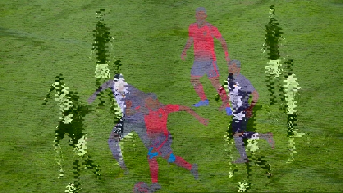 النادي الأهلي المصري يضم مدافع الاتصالات مدة 5 سنوات