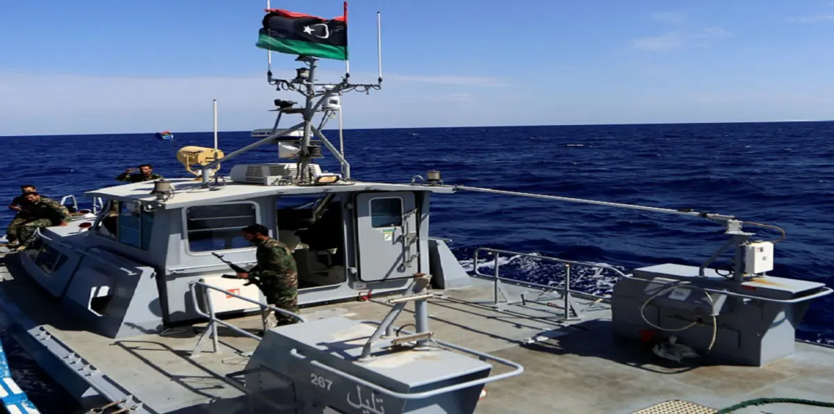 خفر السواحل الليبي: مخاوف من غرق نحو 100 مهاجر قرب سواحل طرابلس