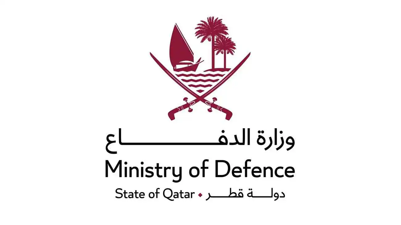 سقوط مروحية قطرية جراء عطل فني في المياه الإقليمية