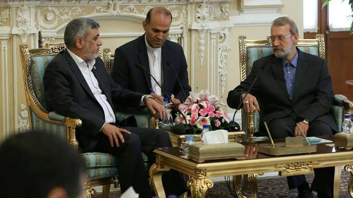 وفد لحماس يلتقي لاريجاني في بيروت