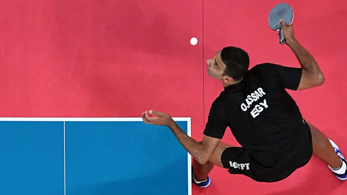 عمر عصر يسقط أمام بطل الصين ما لونغ في ربع نهائي تنس الطاولة ويودع أولمبياد طوكيو