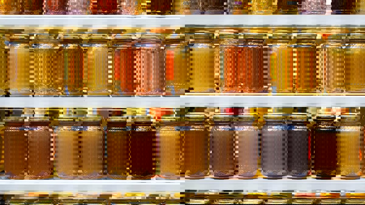 بعد التشكيك في جودة العسل المستورد.. "الغذاء والدواء" السعودية توضح