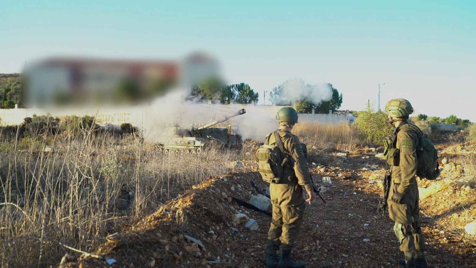 "حادث غير عادي".. قتلى إسرائيليون بينهم باحث وضابط في جنوب لبنان (صور وفيديو)