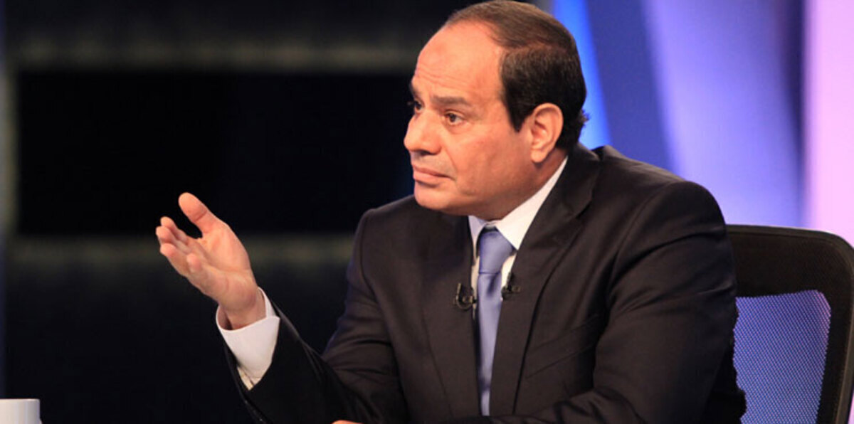 ماذا قال السيسي عن حبس نقيب الصحفيين يحيى قلاش ؟