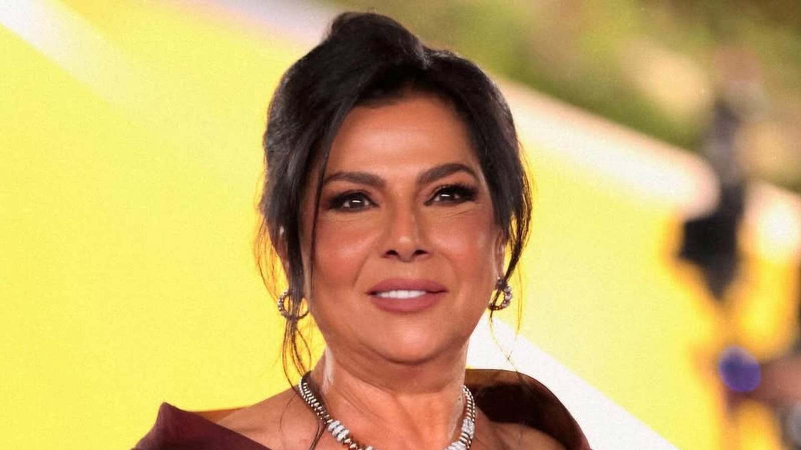 بسبب شبابها.. فريق المكياج يعاني لإظهار صباح الجزائري بدور "الجدة"