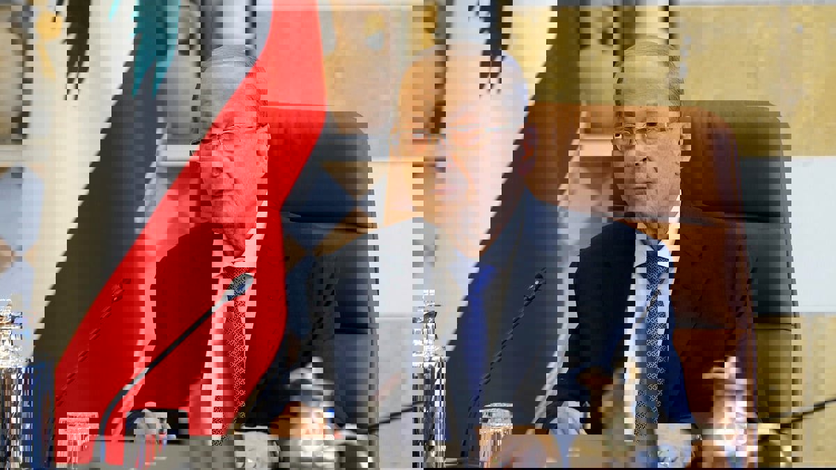 الرئيس اللبناني يدعو إلى حوار وطني للتفاهم بشأن الدفاع والتعافي الاقتصادي