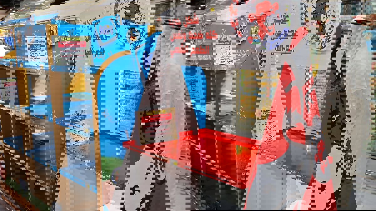 الجمعيات التعاونية بالكويت تقاطع السلع الفرنسية بسبب "الإساءة" للنبي محمد